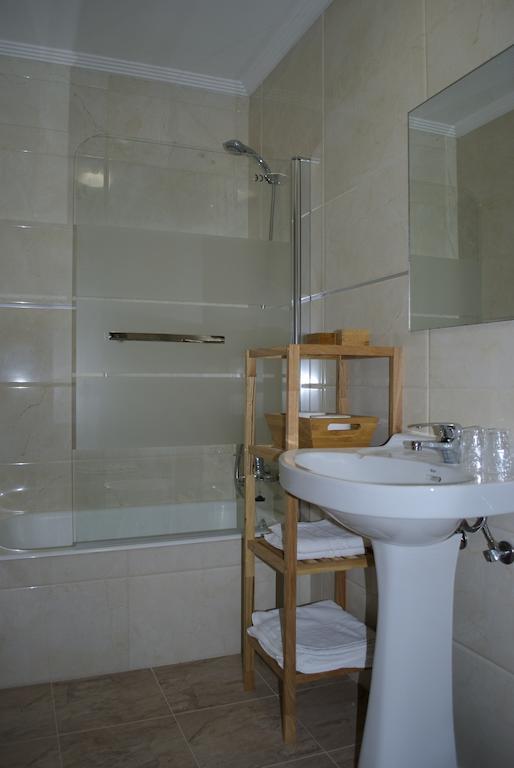Отель Hostal Monte Rio Трескарес Номер фото